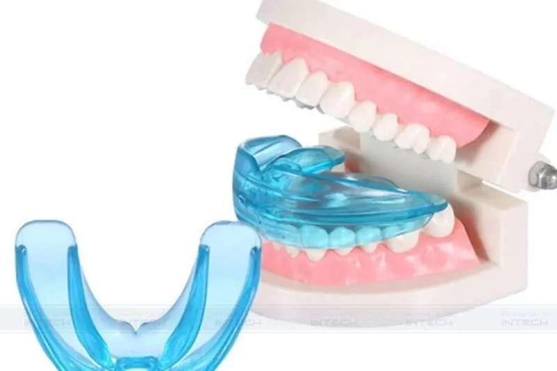 Niềng răng bằng nhựa silicon có hiệu quả không?
